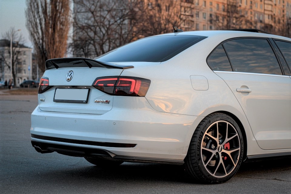 4-пружины-H&R-29261-2-VW-JETTA-6-GLI.jpg
