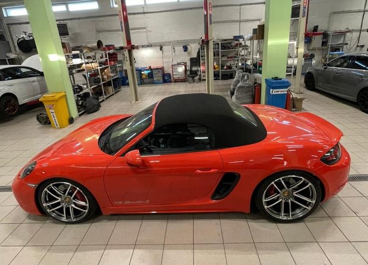 6-H&R-28865-1-HR-H-R-PORSCHE-BOXSTER.jpg