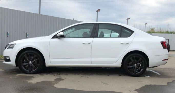 23 H&R-HR-28833-1-HR-28833-2-H-R-SKODA-OCTAVIA-A7.jpg