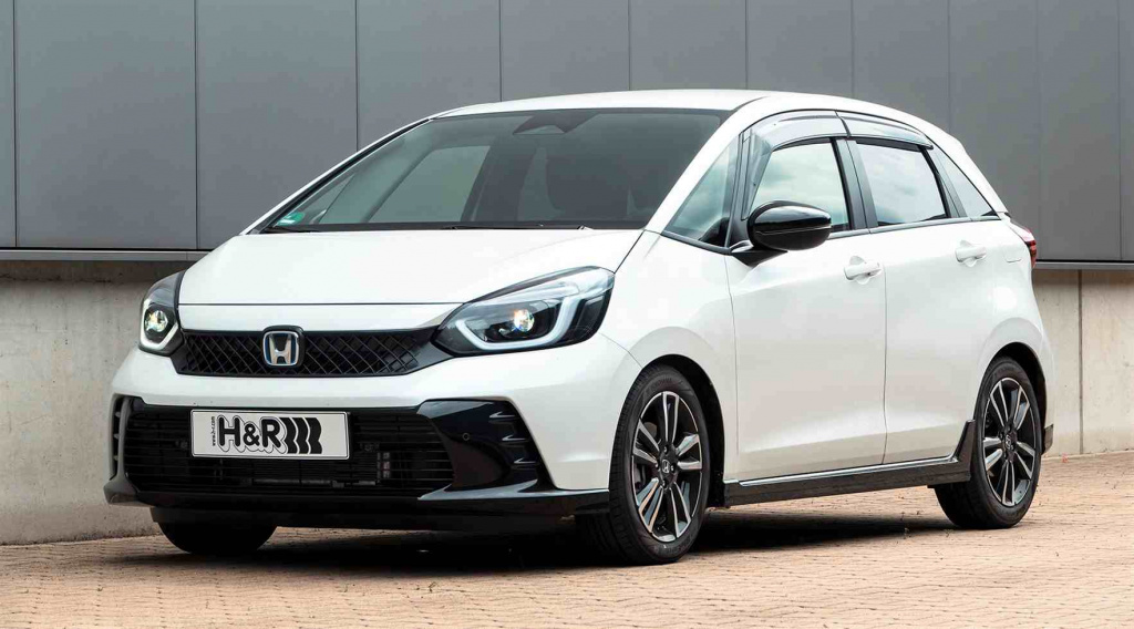 1-H&R-28556-1-пружины-с-занижением-Honda-Jazz.jpg