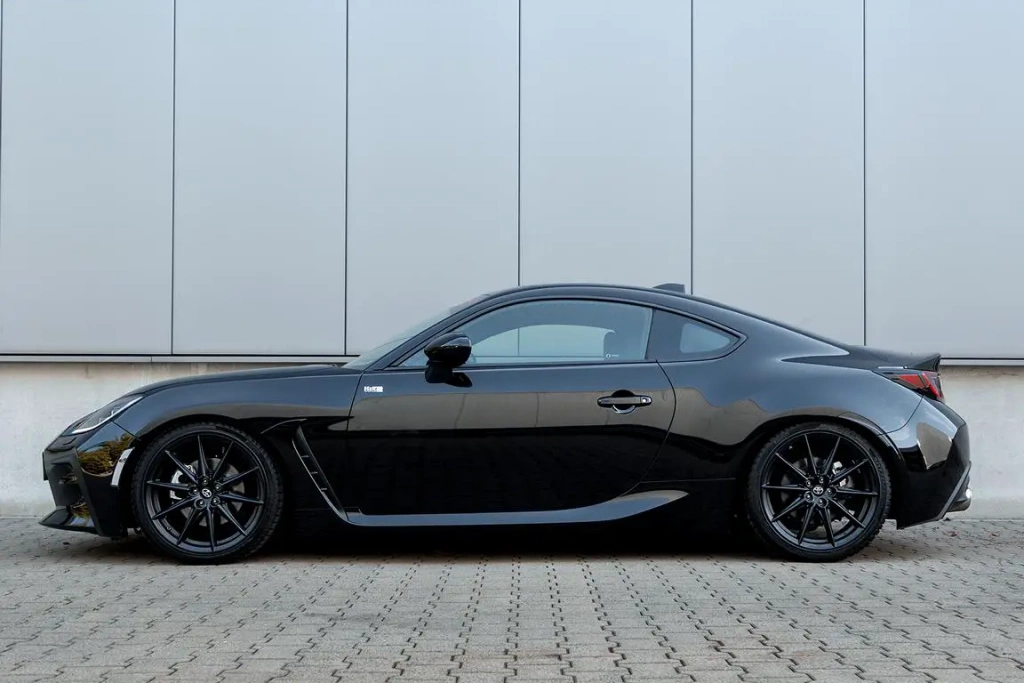 2-H&R-28850-1-vintovaya-podveska-coil-overs-monotube-dlya-toyota-gr86-subaru-brz.JPG