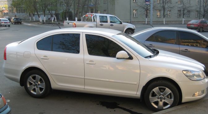 0 H&R-HR-29261-2-H-R-29261-1-HR-SKODA-OCTAVIA-A5.jpg