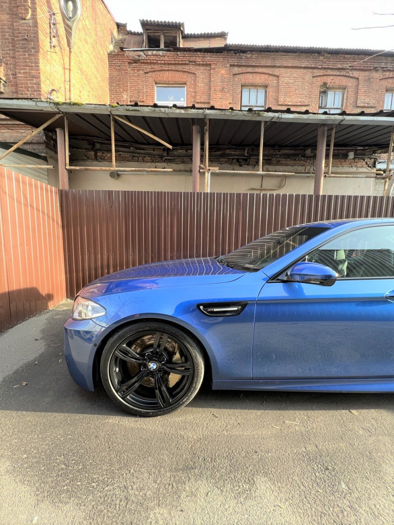 3-пружины-с-занижением-H&R-28871-1-BMW-M5-F10.jpg