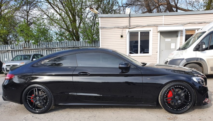 17-HR-28811-2-пружины-с-занижением-MERCEDES-BENZ-W205-H&R-28811-1.jpg