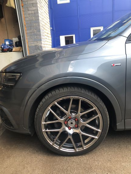 5-H&R-HR-28870-1-AUDI-Q3-RSQ3.jpeg