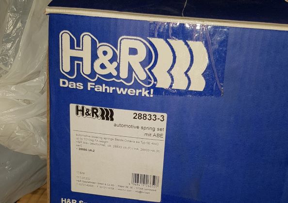 5 H&R-HR-28833-3-HR-28833-4-H-R-SKODA-OCTAVIA-4WD-A7.jpg 5 H&R-HR-28833-3-HR-28833-4-H-R-SKODA-OCTAVIA-4WD-A7.jpg