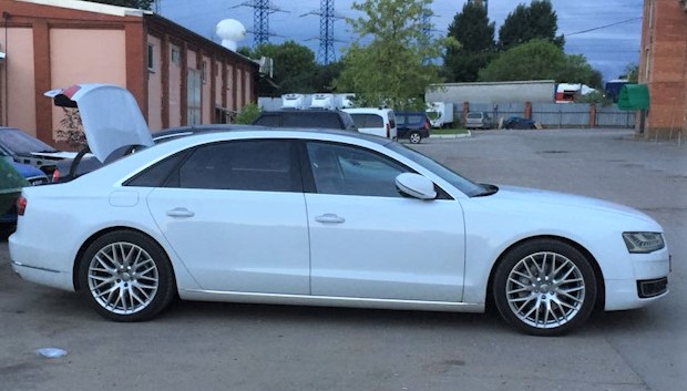 3 H&R-HR-ETS-28951-1-HR-28951-2-H-R-AUDI-A8-4H.jpg 3 H&R-HR-ETS-28951-1-HR-28951-2-H-R-AUDI-A8-4H.jpg