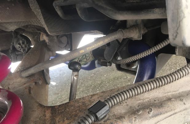 7 H&R-HR-33267-2-VW-MULTIVAN-T5-T6.jpg