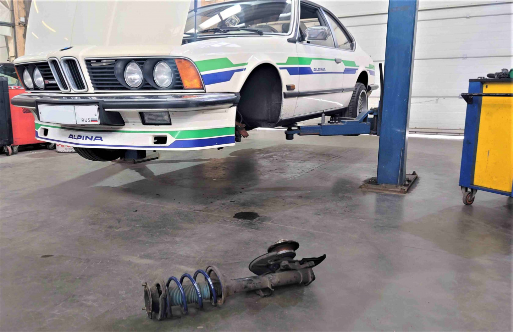 1-H&R-29534-2-pruzhiny-s-zanizheniem-bmw-6-e24.jpg 1-H&R-29534-2-pruzhiny-s-zanizheniem-bmw-6-e24.jpg