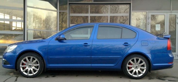 19 H&R-HR-29261-2-H-R-29260-1-HR-SKODA-OCTAVIA-RS.jpg