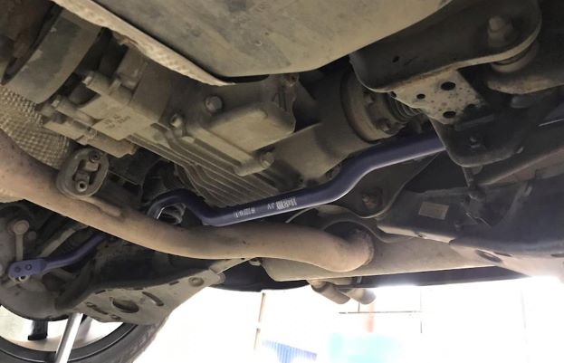 8 H&R-HR-29274-1-H-R-29274-2-HR-VW-TIGUAN-HR-AUDI-Q3.jpg 8 H&R-HR-29274-1-H-R-29274-2-HR-VW-TIGUAN-HR-AUDI-Q3.jpg