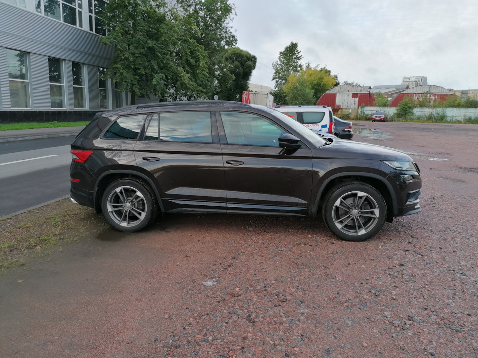 3 до установки H&R 28755-9 Skoda Kodiaq.jpg 3 до установки H&R 28755-9 Skoda Kodiaq.jpg