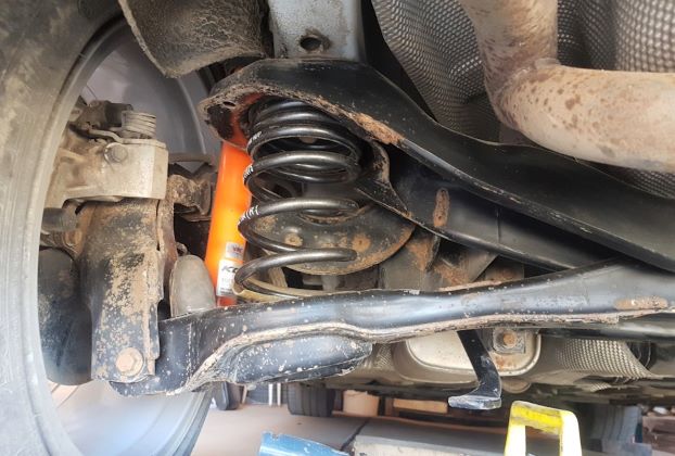 3-HRsprings-пружины-с-занижением-H&R-29182-1-Ford-Focus-2.jpg 3-HRsprings-пружины-с-занижением-H&R-29182-1-Ford-Focus-2.jpg