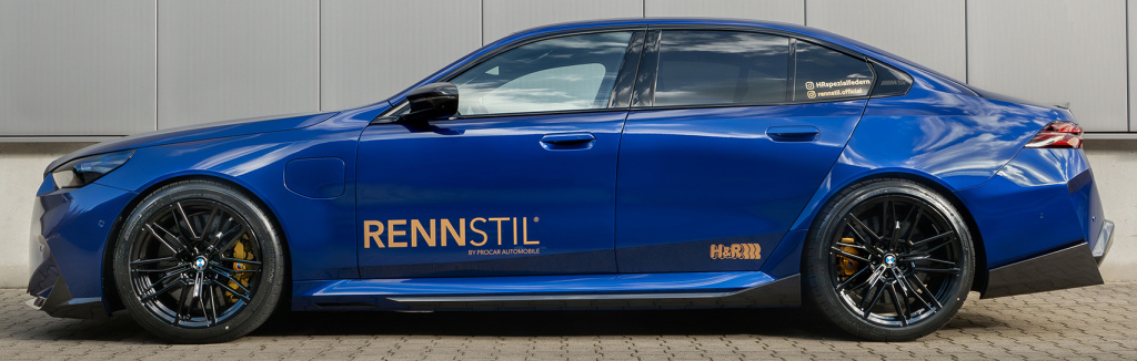 BMW-M5-HR-Tieferlegungsfedern-Seite.jpg BMW-M5-HR-Tieferlegungsfedern-Seite.jpg