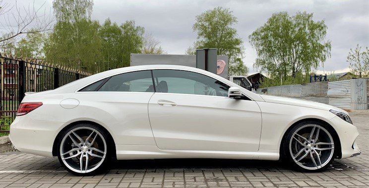 2-H-R-29076-1-HR-пружины-с-занижением-MERCEDES-BENZ-W207-H&R-29075-1.jpg