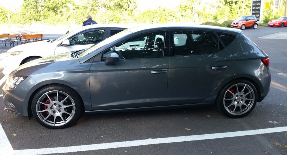 5 H&R-HR-28843-1-H-R-SEAT-LEON.jpg