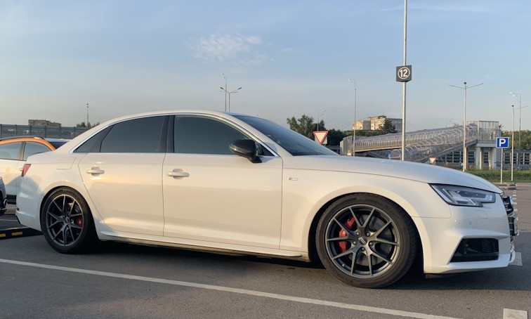 5 H&R-HR-28757-1-AUDI-A4-B9.jpg