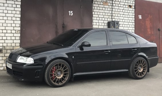 3 H&R-HR-29438-1-HR-AUDI-TT-8N-HR-SKODA-OCTAVIA-1U-4WD.jpg