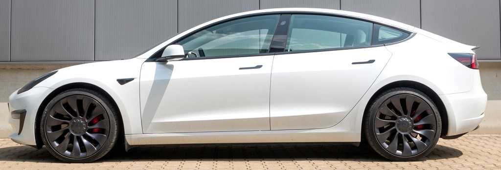 2-H&R-47659-1V-Винтовая-подвеска-coilovers-HR-Tesla-Model-3.jpg 2-H&R-47659-1V-Винтовая-подвеска-coilovers-HR-Tesla-Model-3.jpg