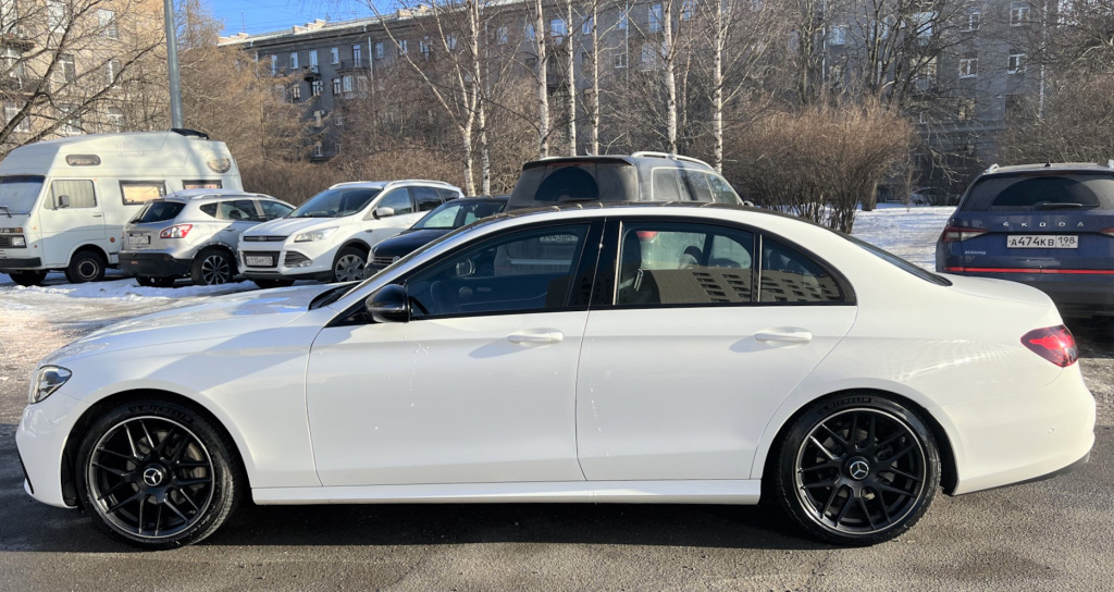 2-HR-28740-6-pruzhiny-s-zanizheniem- H&R-28740-7-MERCEDES-BENZ-W213-4WD.jpg